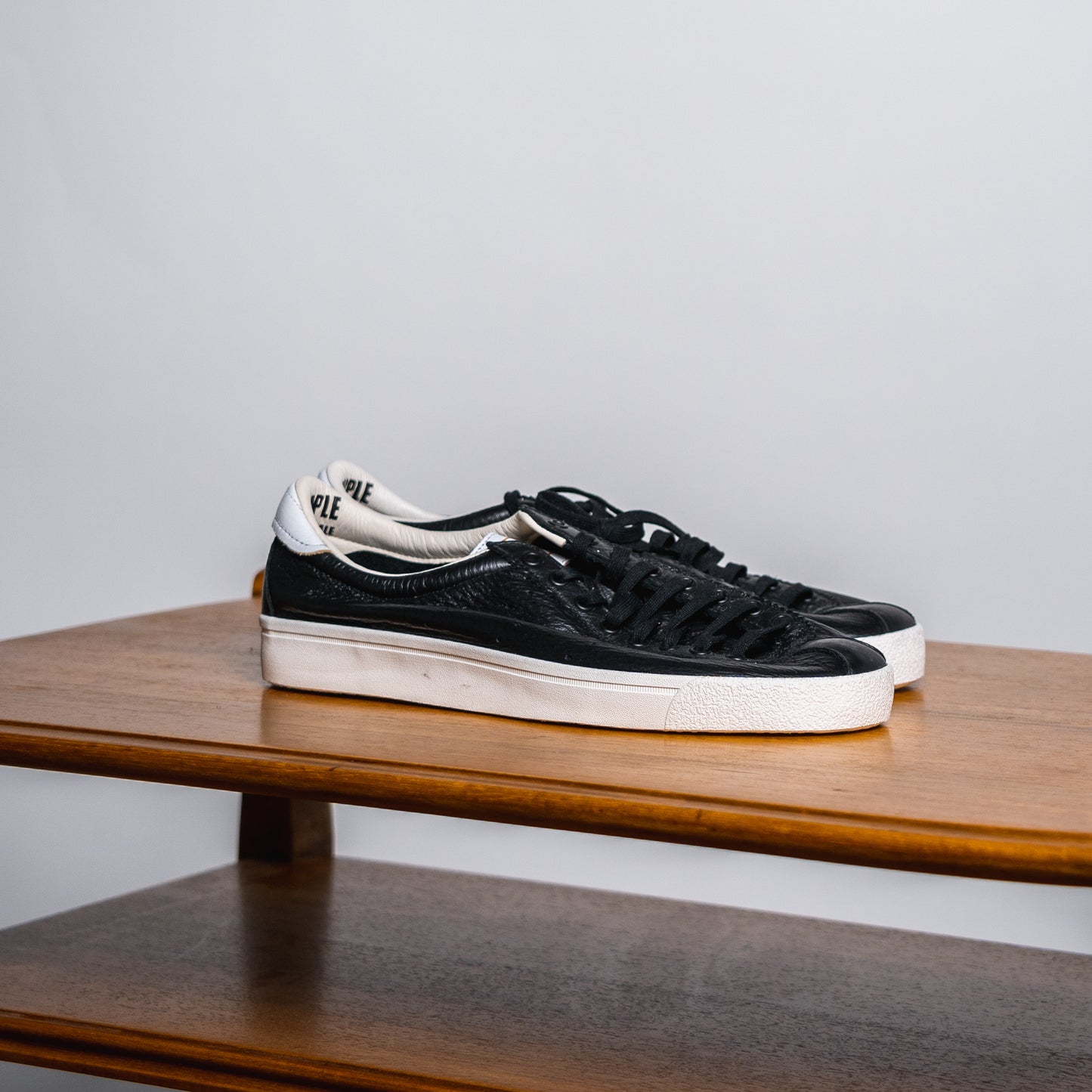 Sample Adidas Lacombe