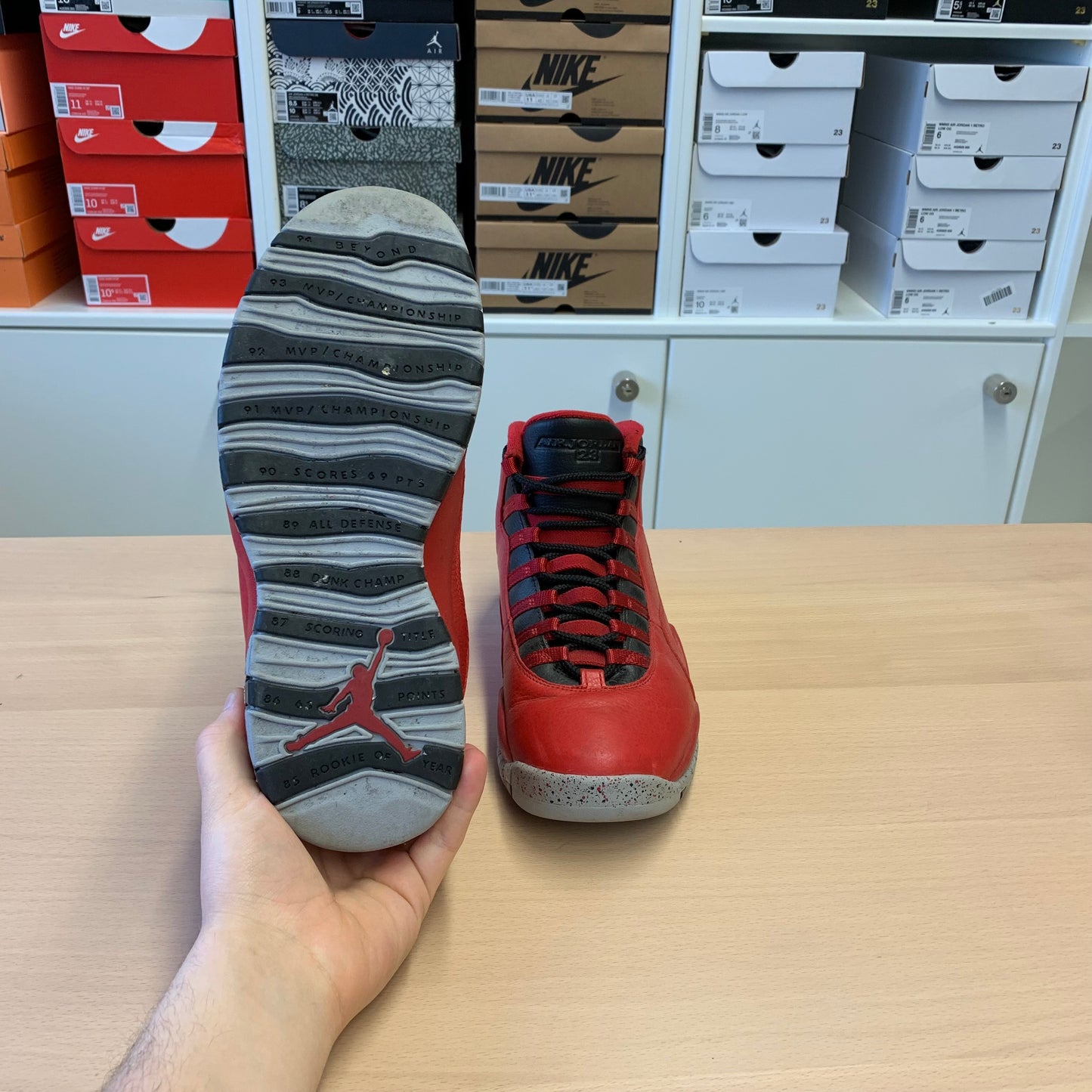 Jordan 10 Retro "Bulls Over Broadway" // Grösse EU 44 // Sneaker