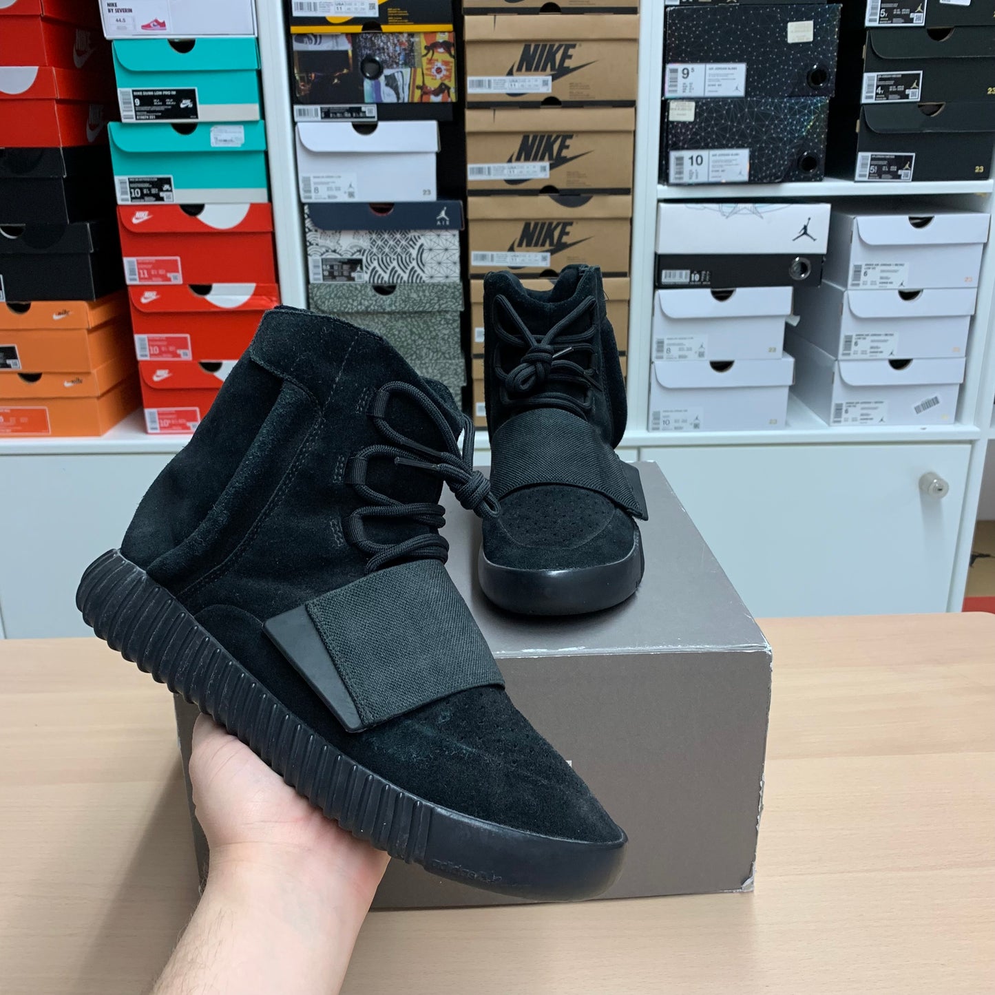 adidas Yeezy Boost 750 "Tripple Black"